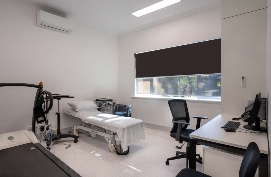 cardiac examination room